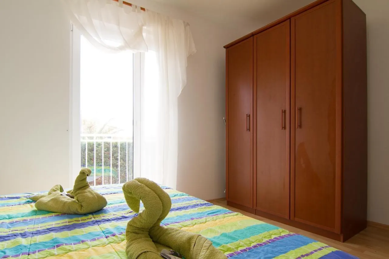Apartment Volme Pula