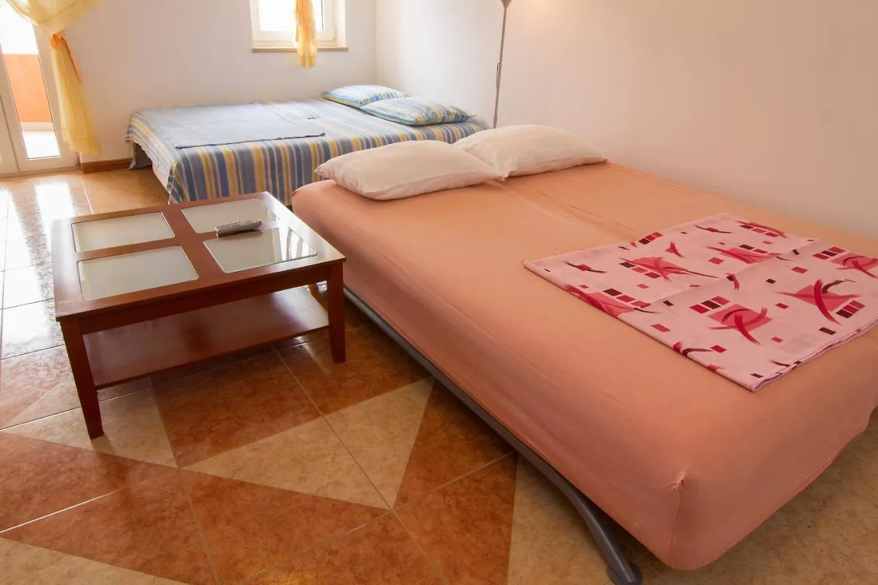 Apartment Volme Póla