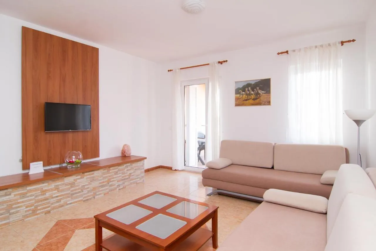 Apartment Volme Póla